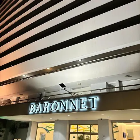 4 Pers , 100m De La Marina Baie Des Anges Appartement